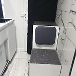 Shorty House