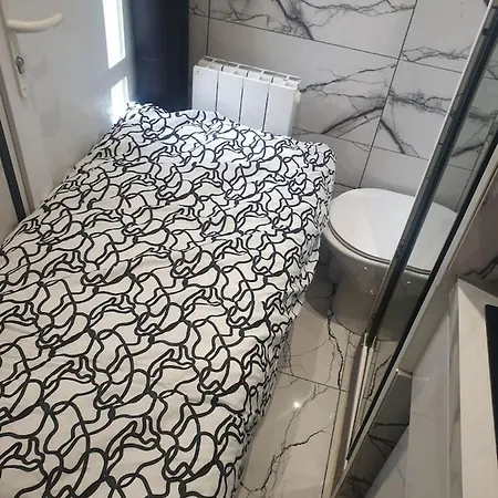 Lägenhet Shorty House Brétigny-sur-Orge